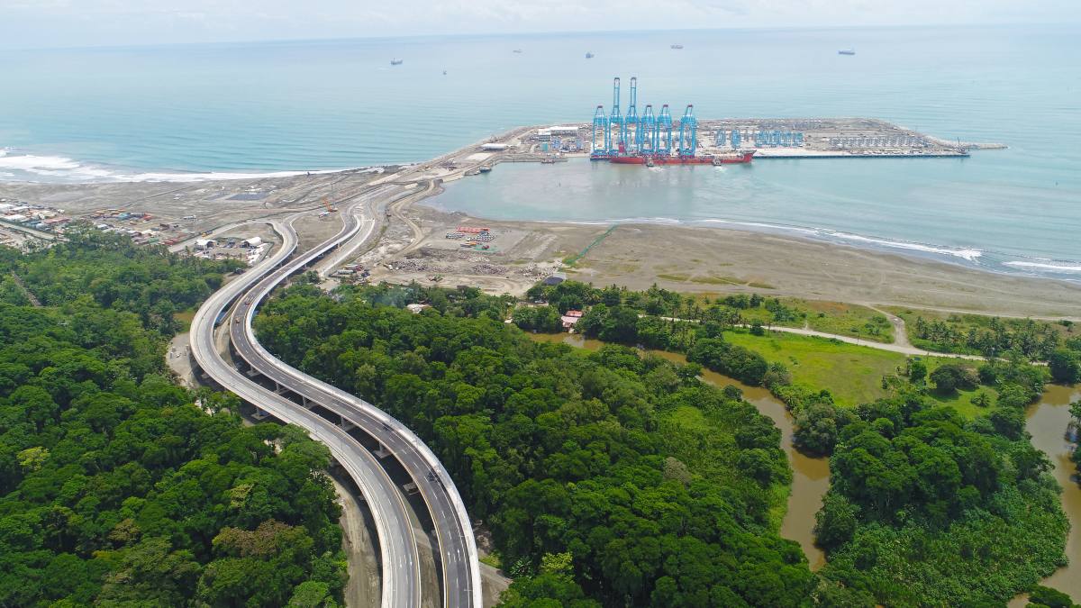 Port of Moín, Costa Rica Grupo Puentes